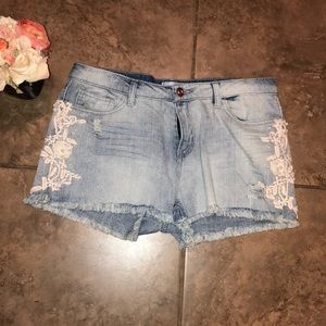 Bongo Size 13 Shorts